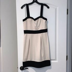 BCBD Midi cream & white dress